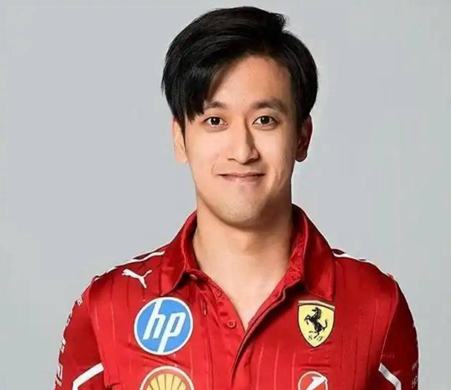 威廉姆斯翻盘红牛二队，周冠宇点燃赛场