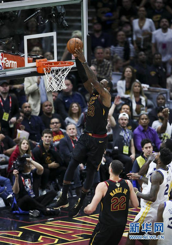辽宁队横扫勇士，詹姆斯关键制胜