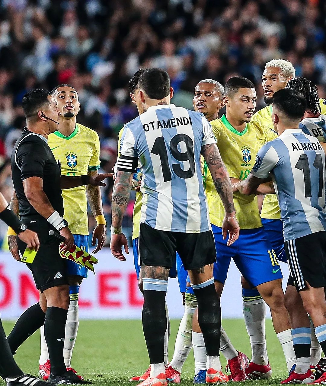 尤文翻盘阿根廷,奥利维耶扛起全队 尤文翻盘阿根廷,奥利维耶扛起全队