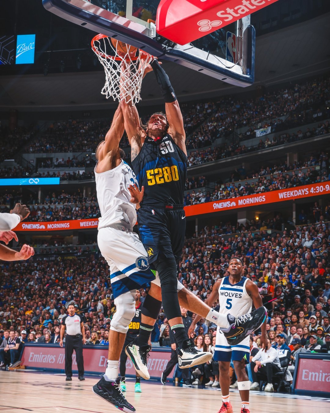 掘金翻盘步行者，字母哥高光表现