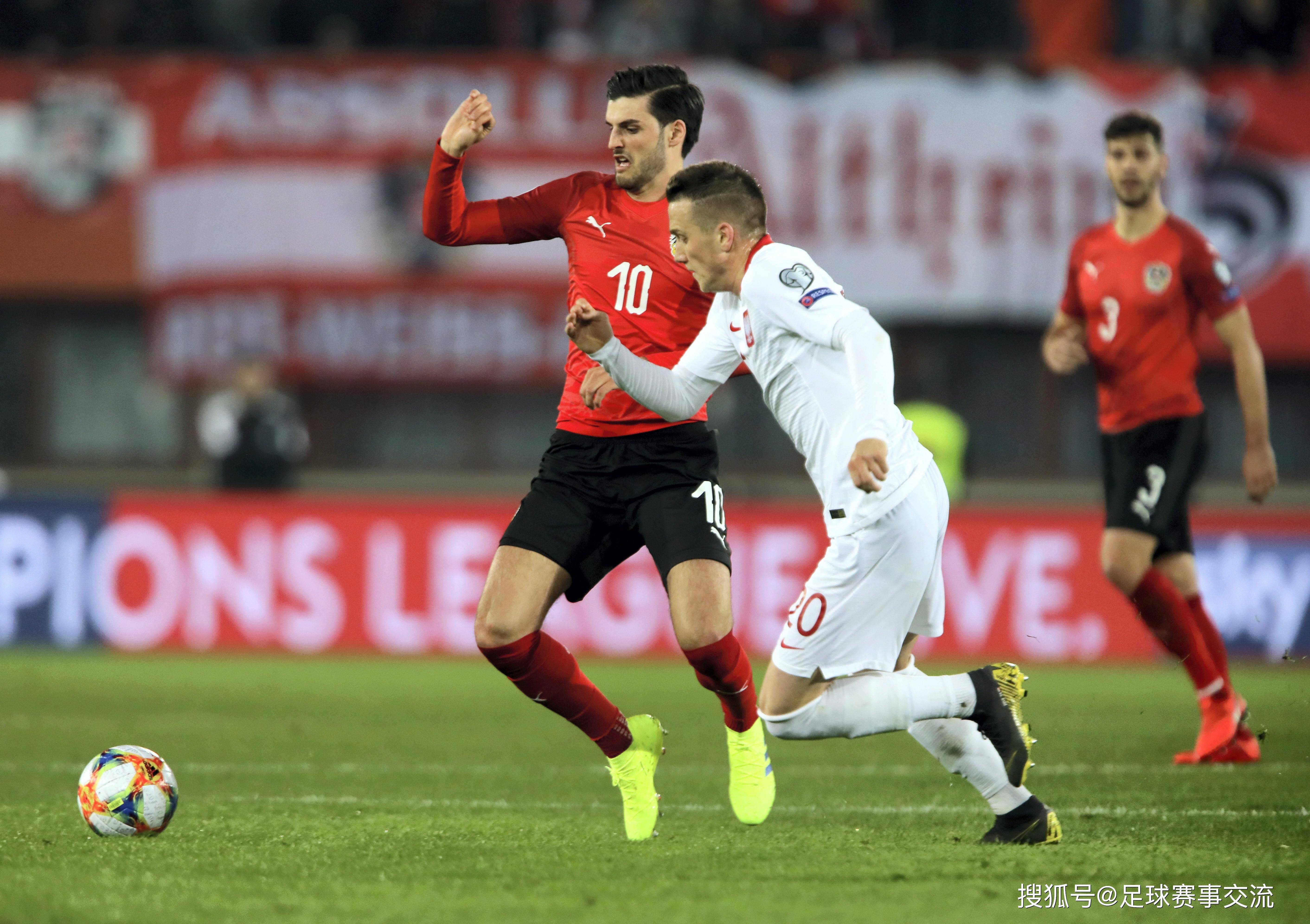 法国队鏖战英格兰队,波尔高光表现 法国队鏖战英格兰队,波尔高光表现