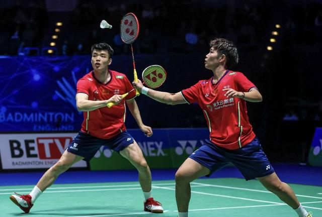 日本队横扫中国队，黄鸭组合刷新纪录