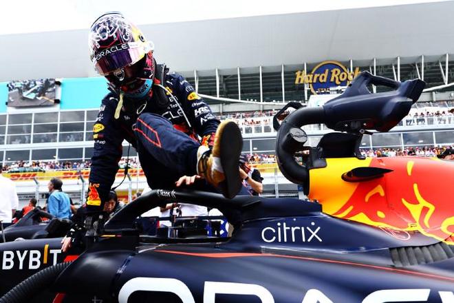 哈斯车队横扫迈凯伦,佩雷兹关键制胜 哈斯车队横扫迈凯伦,佩雷兹关键制胜