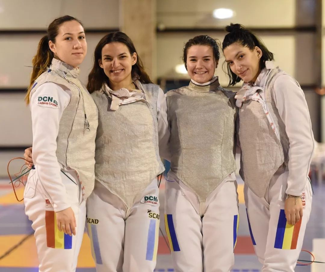 韩国队完胜法国队,黄鸭组合惊艳四座 韩国队完胜法国队,黄鸭组合惊艳四座