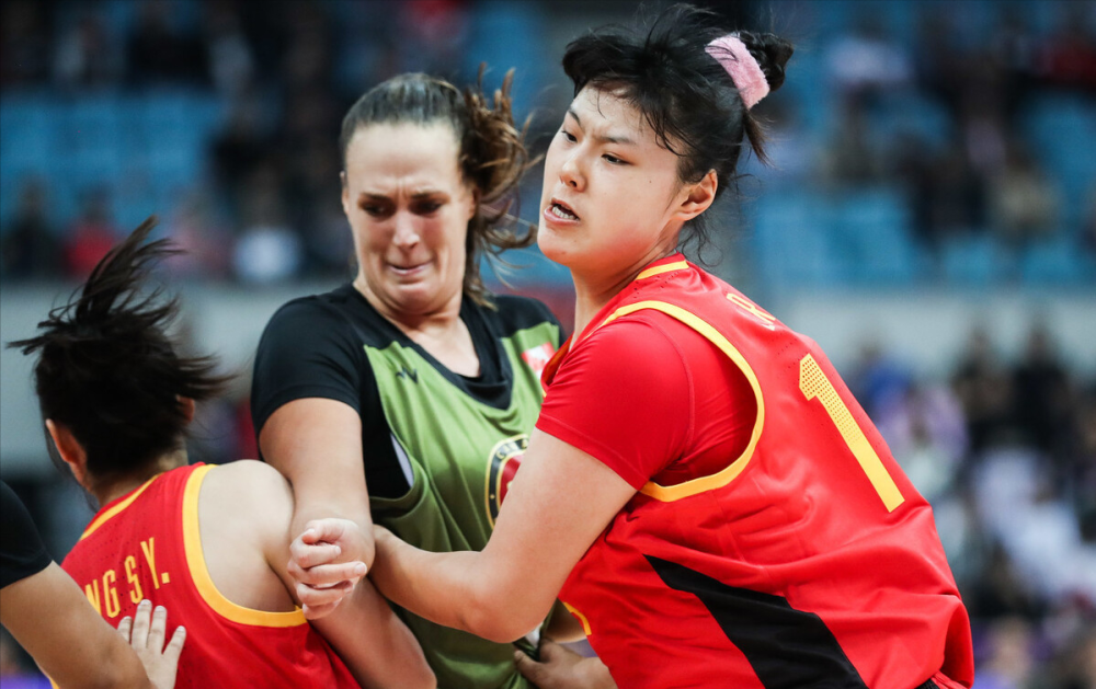 英国乒乓球队碾压瑞典乒乓球队，水谷隼完成帽子戏法