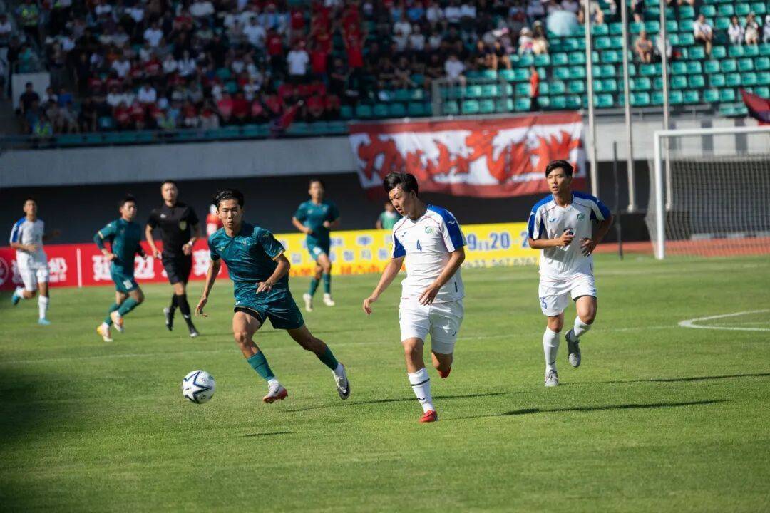 激动人心的比赛，赛场上火花四溅