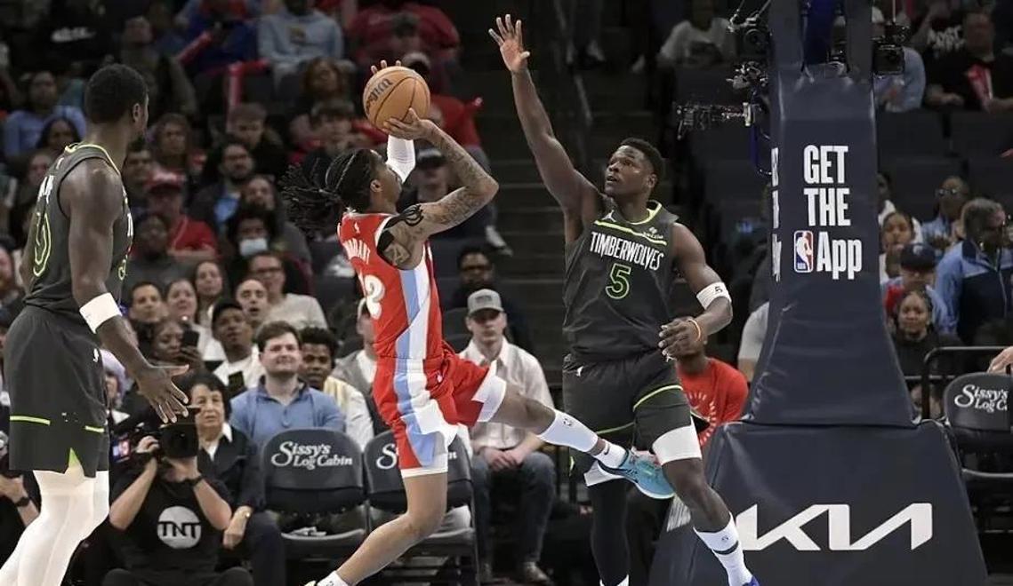 灰熊再胜活塞，系列赛领先-