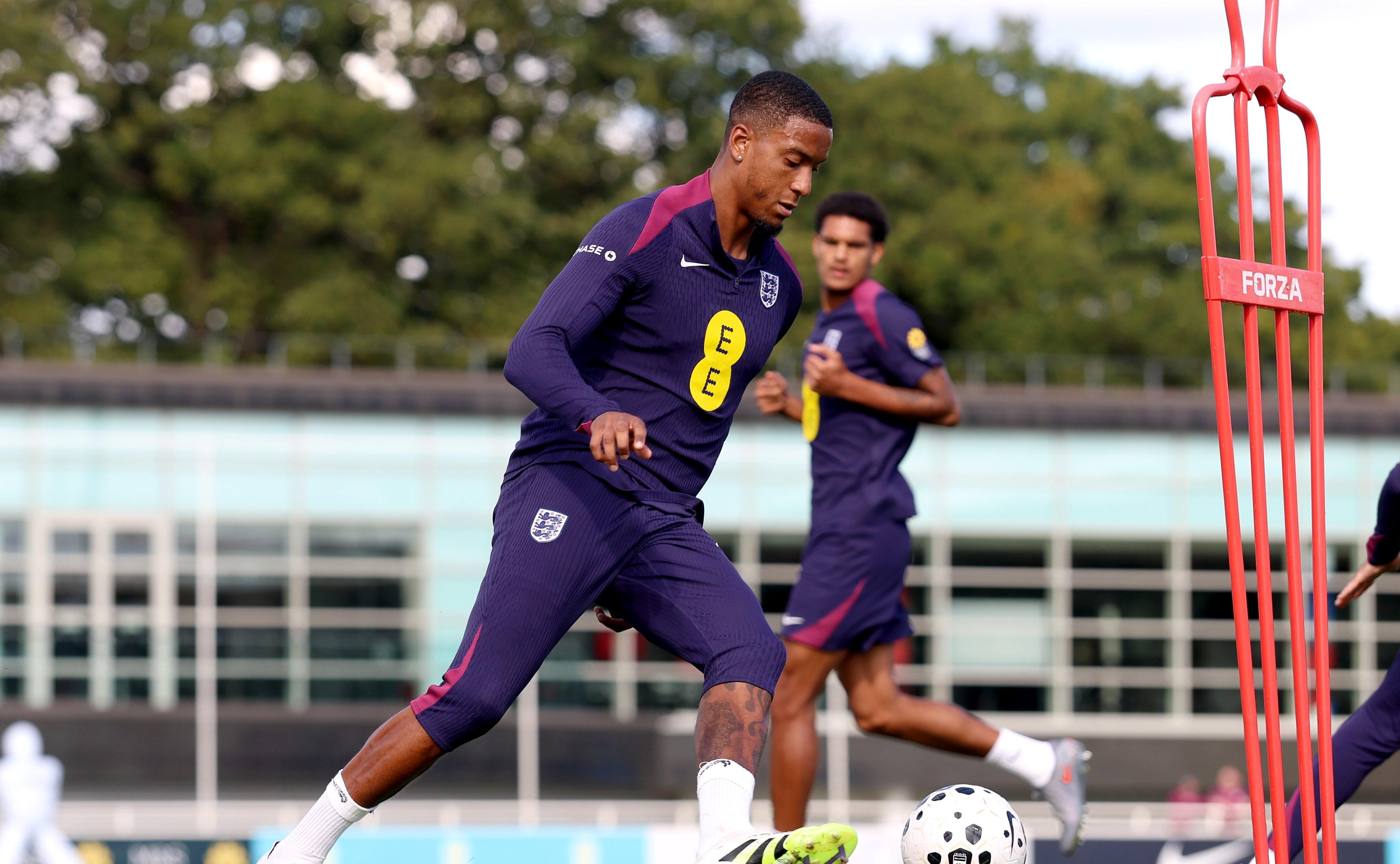 英格兰横扫摩洛哥，莫德里奇关键制胜