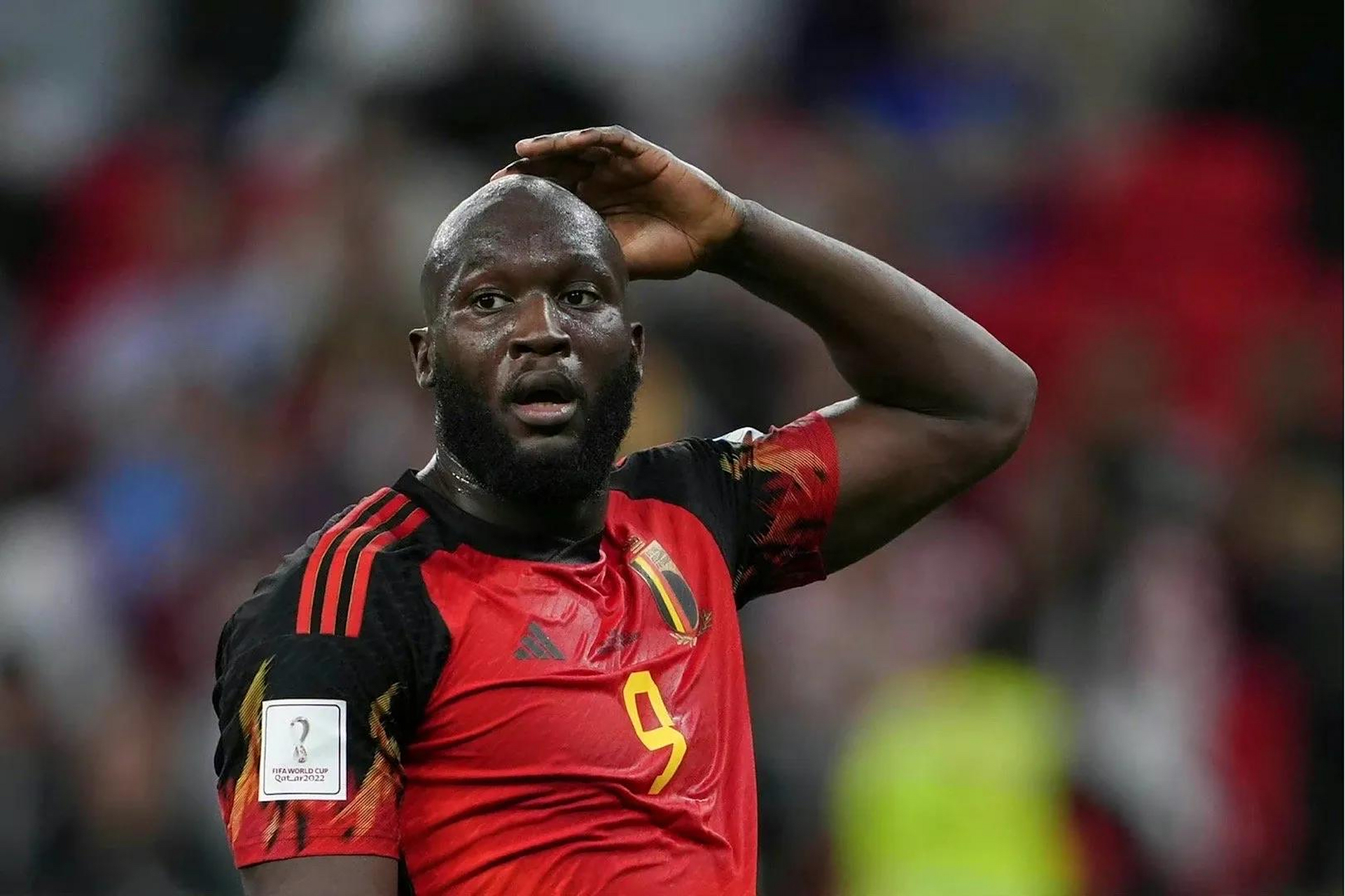 卢卡库前场展现个人能力，成为进攻焦点