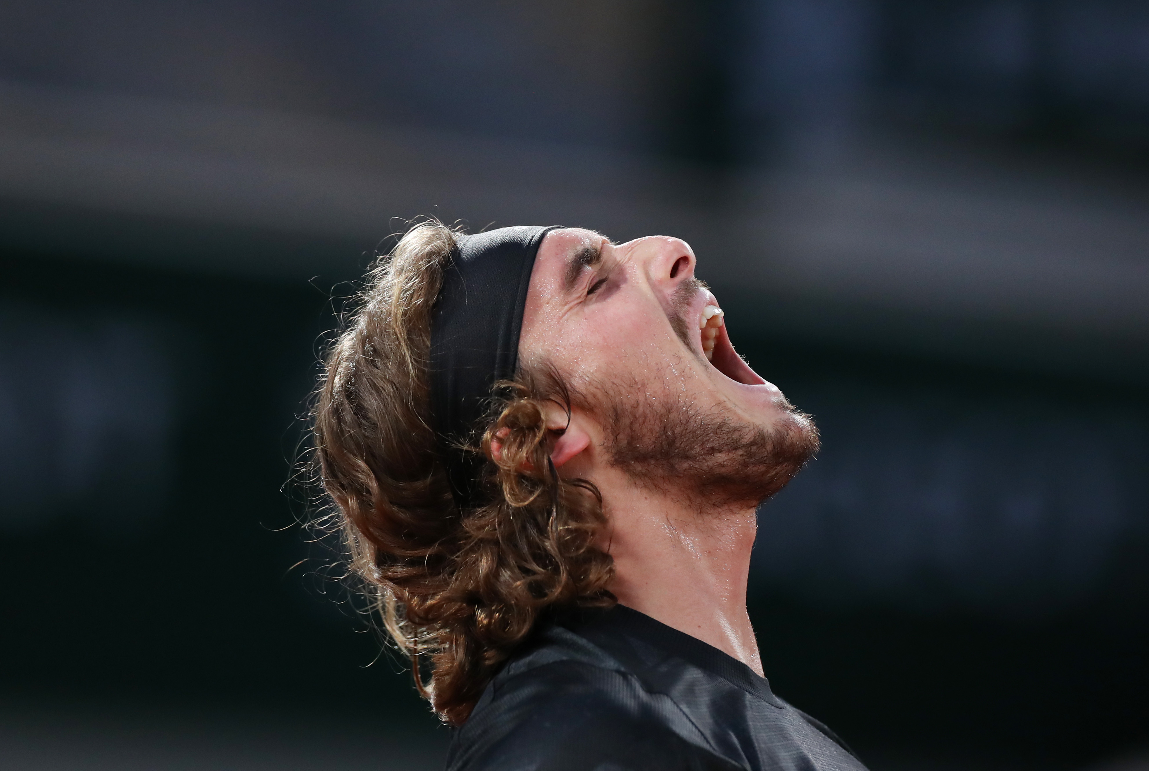 戴维斯杯翻盘法网，西西帕斯高光表现