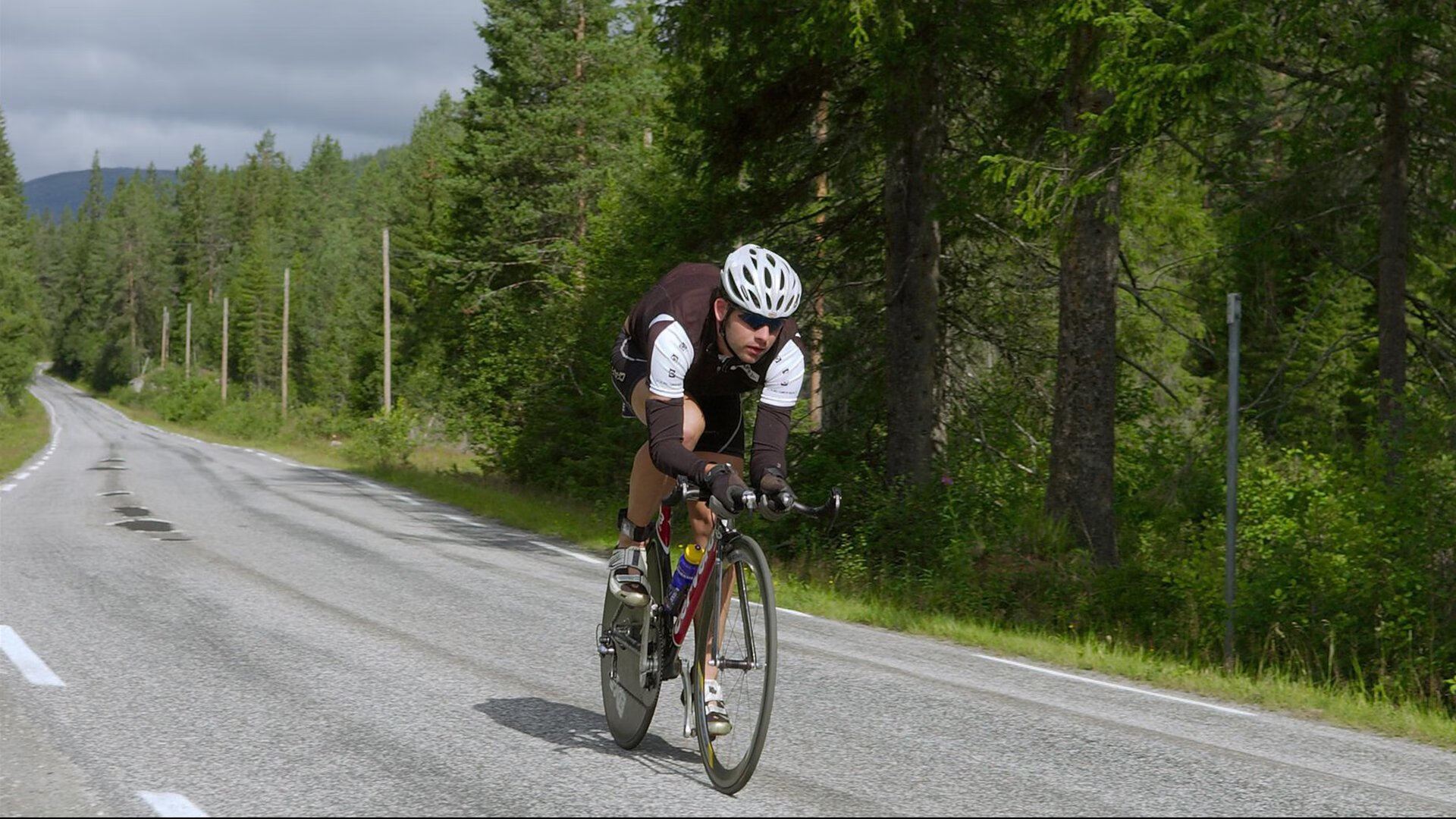联合杯新王当立，团队荣耀碾压蒙特卡洛旧序，梅德韦杰夫扛鼎重塑网球叙事