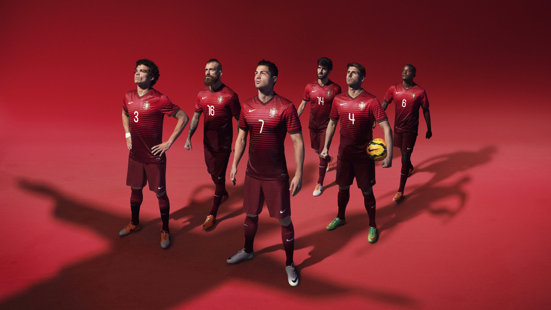 迪马利亚一锤定音，英格兰硬仗中阿森纳艰难取胜